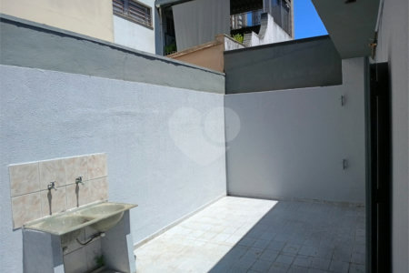 Sobrado à venda com 3 quartos, sendo 1 suíte,  no Centro, Santo André, SP
