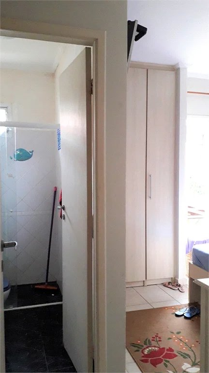 Casa à venda com 3 quartos, sendo 1 suíte,  no condomínio Jardim das Palmas, São Paulo - SP
