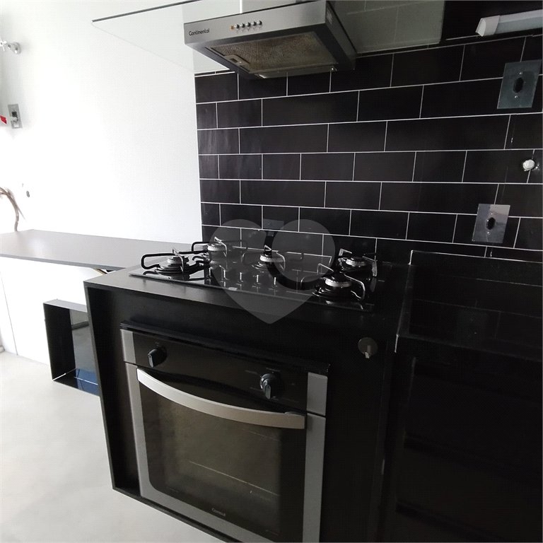 Apartamento à venda ou para alugar com 1 suíte em Jardim Fonte do Morumbi, São Paulo, SP