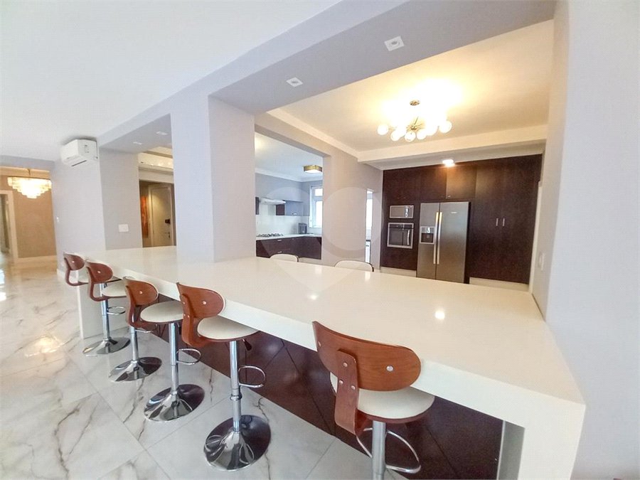 Apartamento à venda com 4 quartos, sendo 1 suíte, em Jardim Paulista, São Paulo, SP