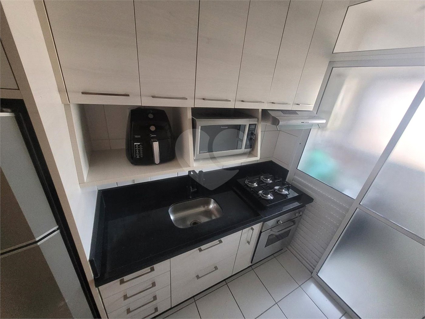 Apartamento à venda com 3 quartos, sendo 1 suíte,  em Vila Guilherme, São Paulo, SP