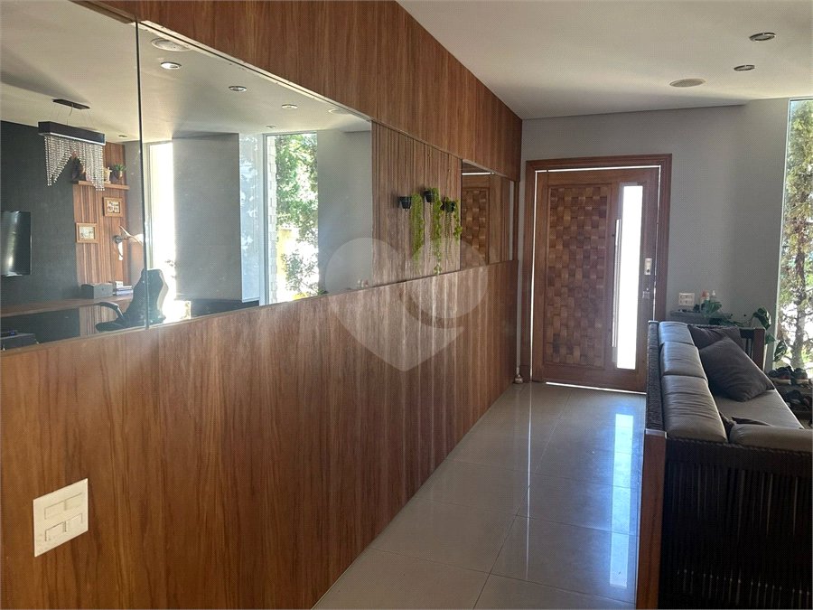 Casa à venda com 3 quartos, sendo 1 suíte, no condomínio Ibiti Royal Park, Sorocaba - SP