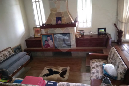 Chácara à venda com 5 quartos, sendo 3 suítes, em Chácaras São Bento, Valinhos, SP