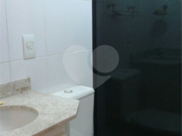 Apartamento à venda com 3 quartos, sendo 1 suíte,  em Saúde, São Paulo, SP