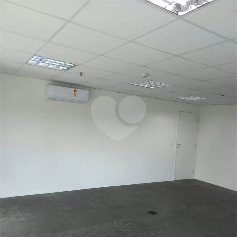 Sala à venda em Alto da Boa Vista, São Paulo, SP