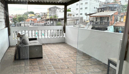 Sobrado à venda com 3 quartos em Jardim das Esmeraldas, São Paulo, SP