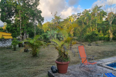 Chácara à venda com 4 quartos em Aguapeú, Itanhaém, SP