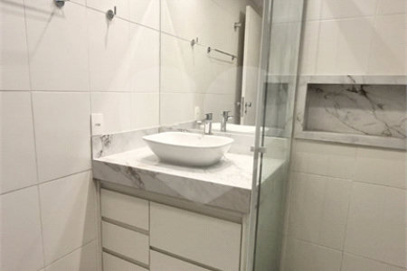 Apartamento à venda com 3 quartos, sendo 1 suíte, em Perdizes, São Paulo, SP