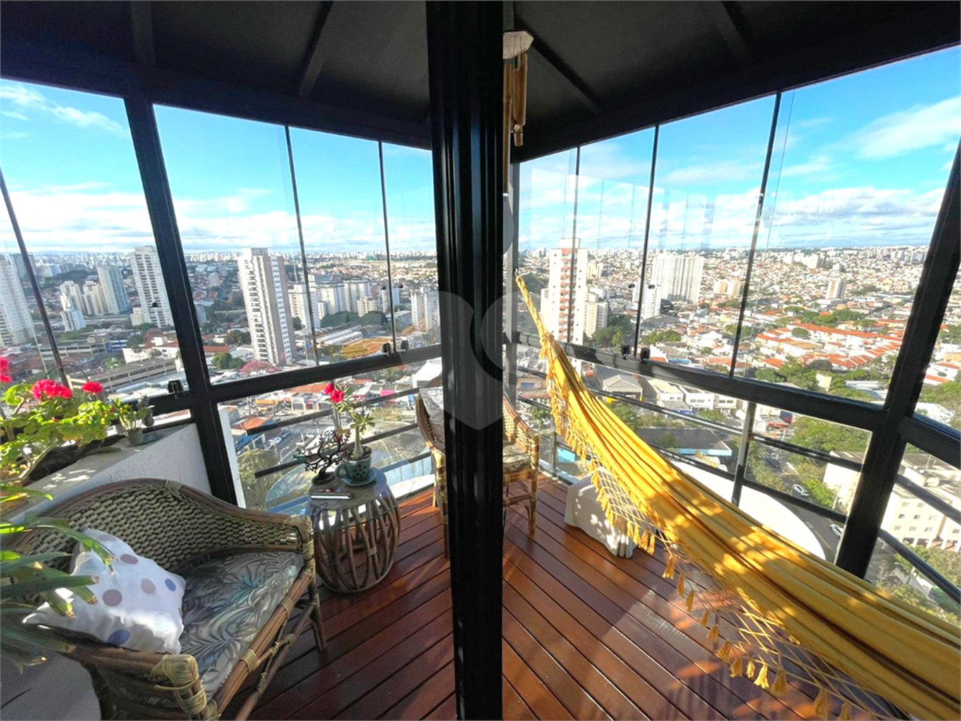 Cobertura à venda com 3 quartos, sendo 1 suíte,  em Vila Mascote, São Paulo, SP