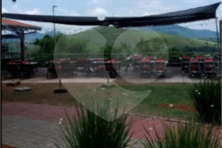 Terreno à venda no Centro, Piracaia, SP