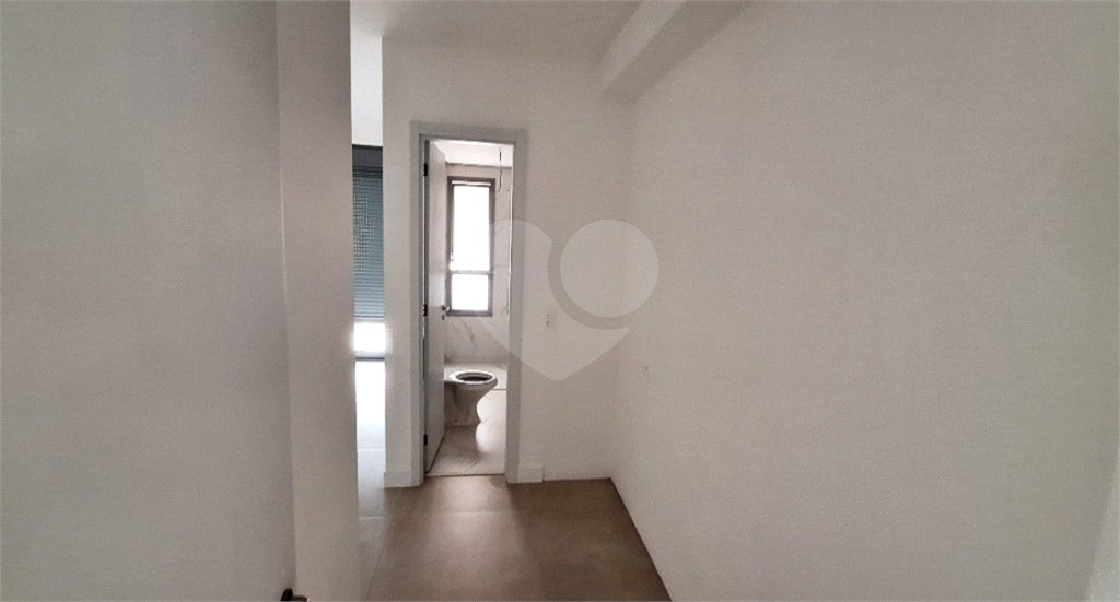 Apartamento à venda com 3 suítes em Sumarezinho, São Paulo, SP