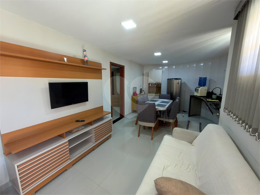 Casa à venda com 7 quartos em Peró, Cabo Frio, RJ