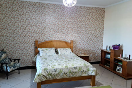 Casa à venda com 3 quartos, sendo 1 suíte,  em Jardim Universo, Mogi das Cruzes, SP