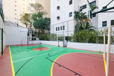 Apartamento à venda com 4 quartos, sendo 3 suítes, em Higienópolis, São Paulo, SP
