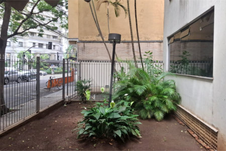 Apartamento à venda com 2 quartos em Itaim Bibi, São Paulo, SP