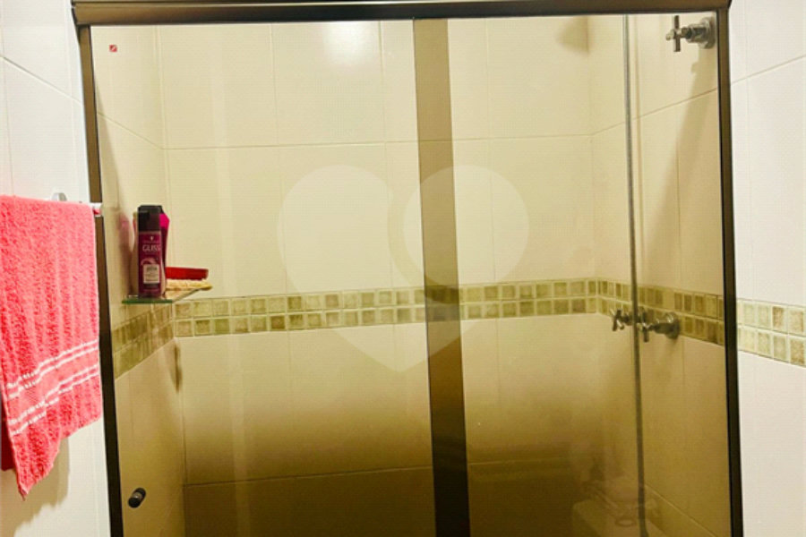 Casa à venda com 3 quartos, sendo 2 suítes, no condomínio Res Green Villagge, São Paulo - SP