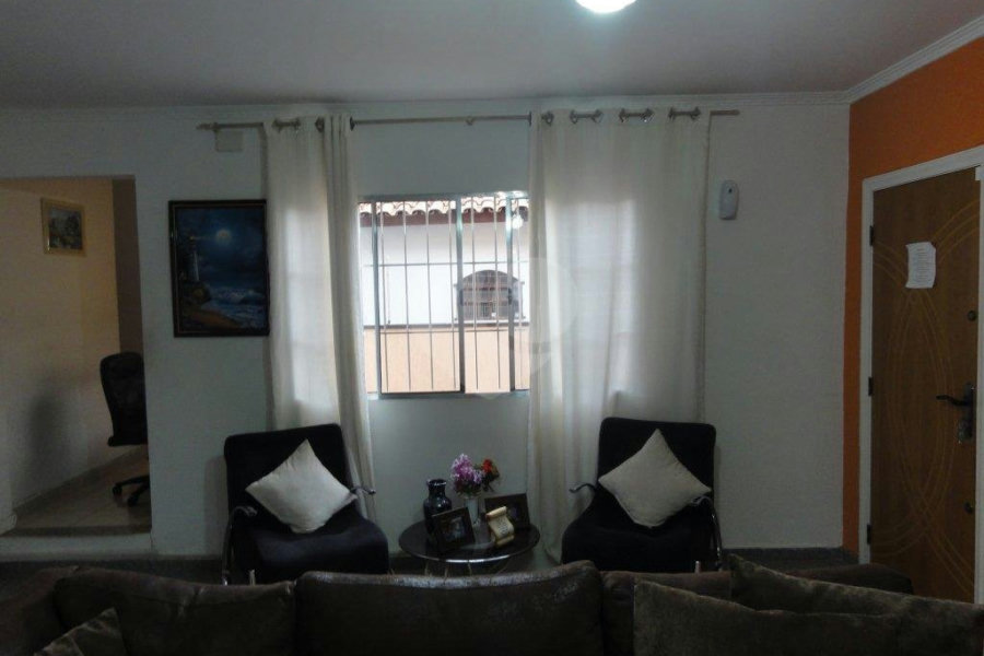 Casa Térrea à venda com 3 quartos, sendo 1 suíte, em Vila Mazzei, São Paulo, SP
