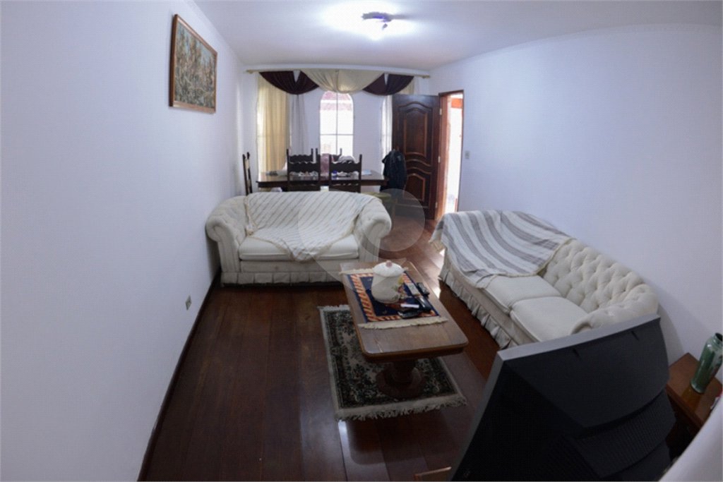 Sobrado à venda com 4 quartos, sendo 2 suítes, em Tremembé, São Paulo, SP