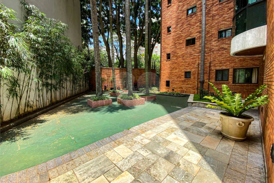 Apartamento à venda com 4 suítes em Morumbi, São Paulo, SP