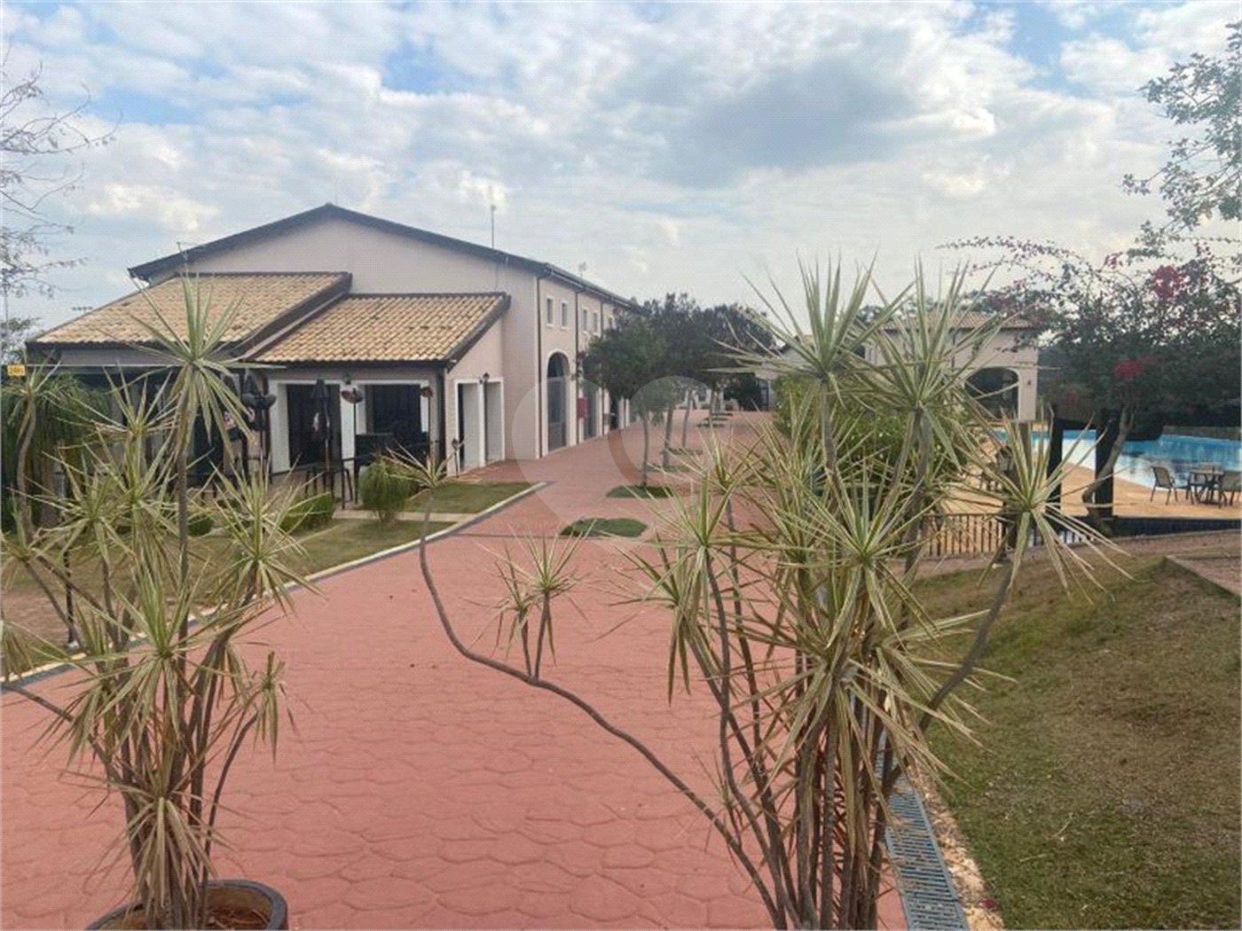 Casa à venda com 3 suítes no condomínio Campo de Toscana, Vinhedo - SP