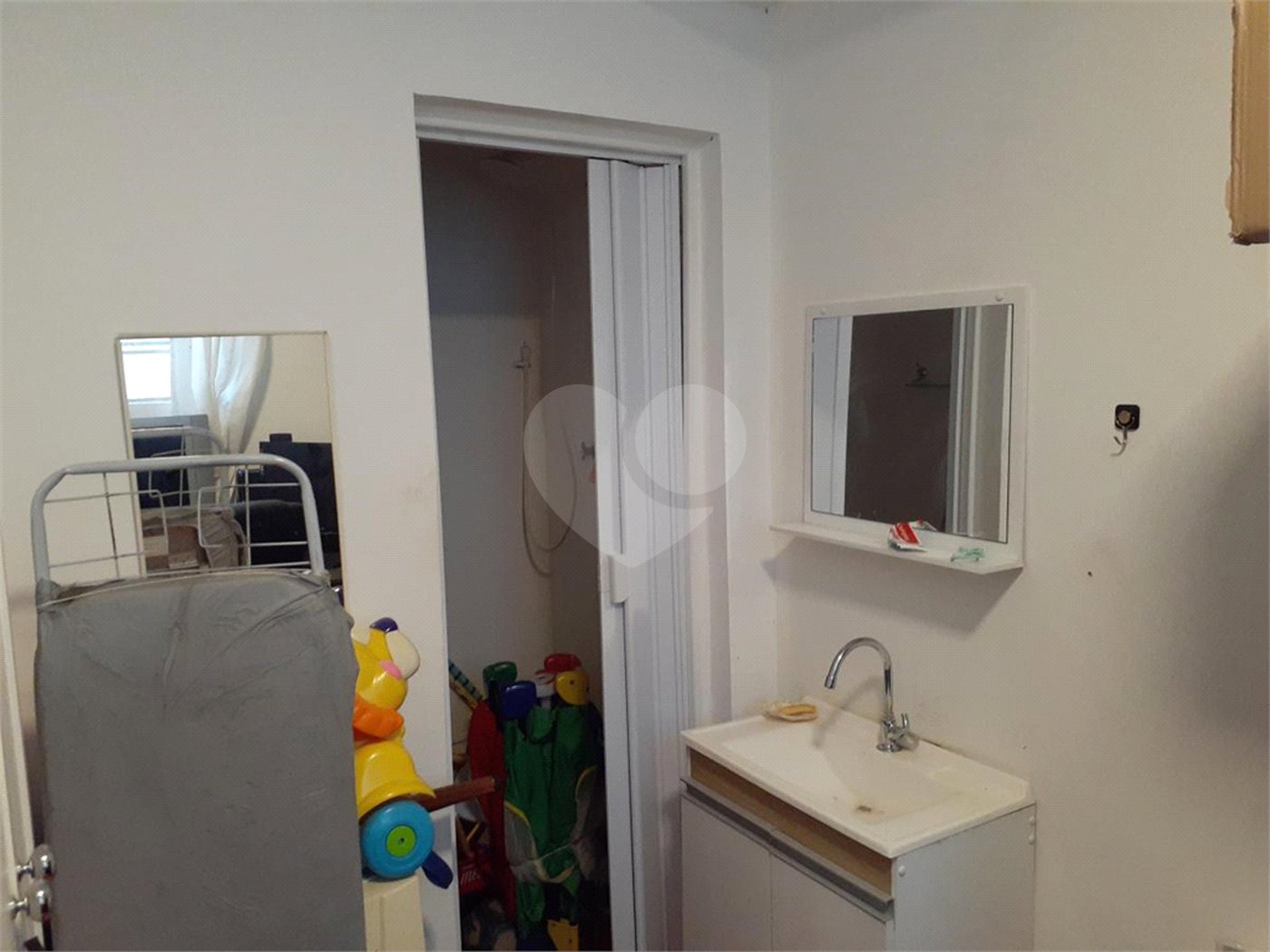 Apartamento à venda com 3 quartos, sendo 1 suíte, em Jardim Paulista, São Paulo, SP