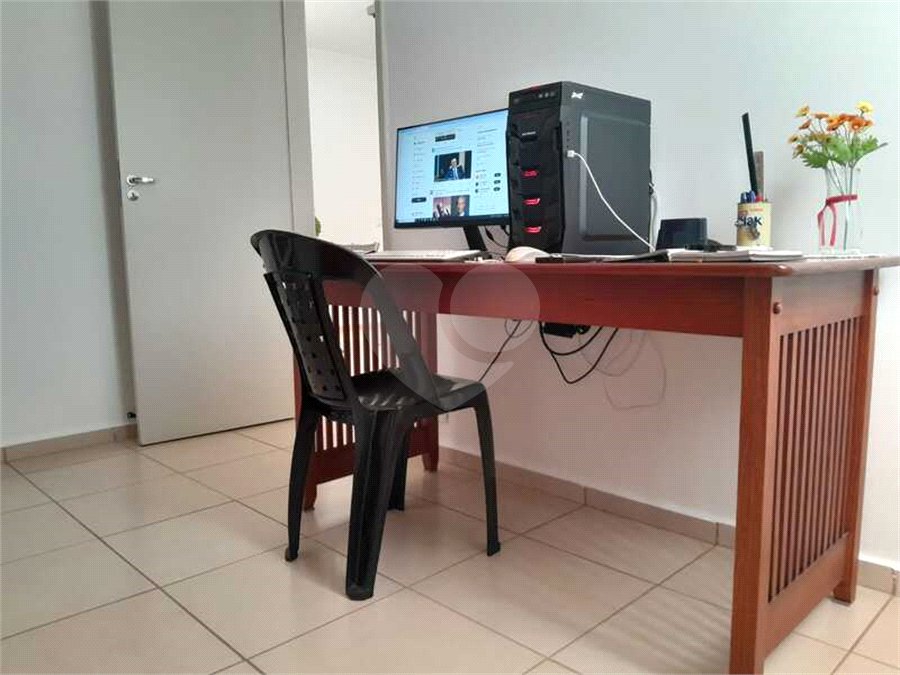 Cobertura à venda com 2 suítes no Centro, Araraquara, SP