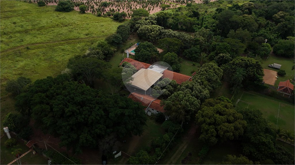 Chácara à venda com 10 quartos, sendo 2 suítes,  em Loteamento San Fernando Valley, São José do Rio Preto, SP