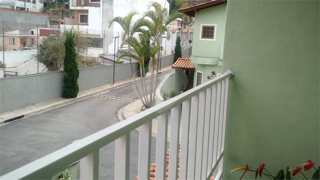 Casa à venda com 3 quartos, sendo 1 suíte, em Horto, São Paulo, SP