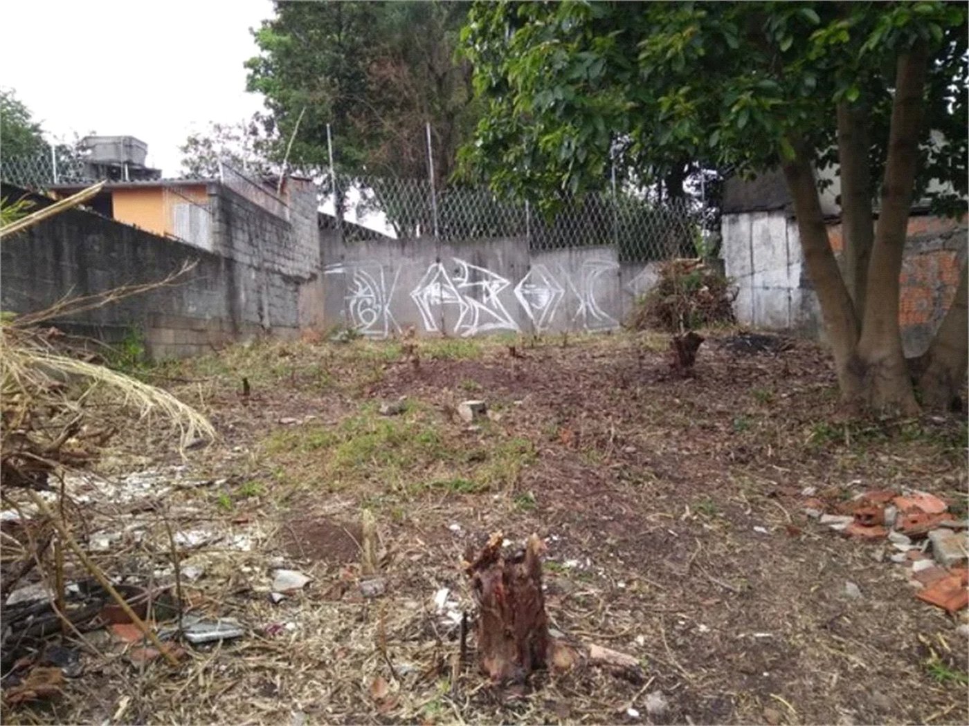 Terreno à venda em Jardim Cambara, São Paulo, SP