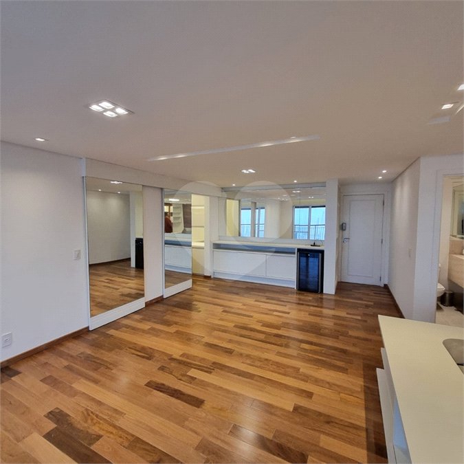 Apartamento à venda com 3 suítes em Santana, São Paulo, SP