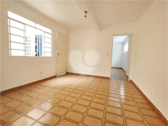 Casa Térrea à venda com 2 quartos em Vila Nivi, São Paulo, SP