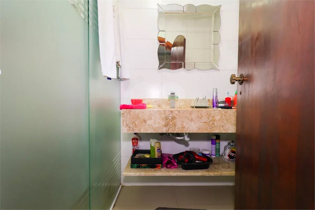 Casa à venda com 2 quartos, sendo 1 suíte, em Lar São Paulo, São Paulo, SP