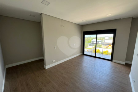 Casa à venda com 4 suítes no condomínio Villas do Golf, Itu - SP