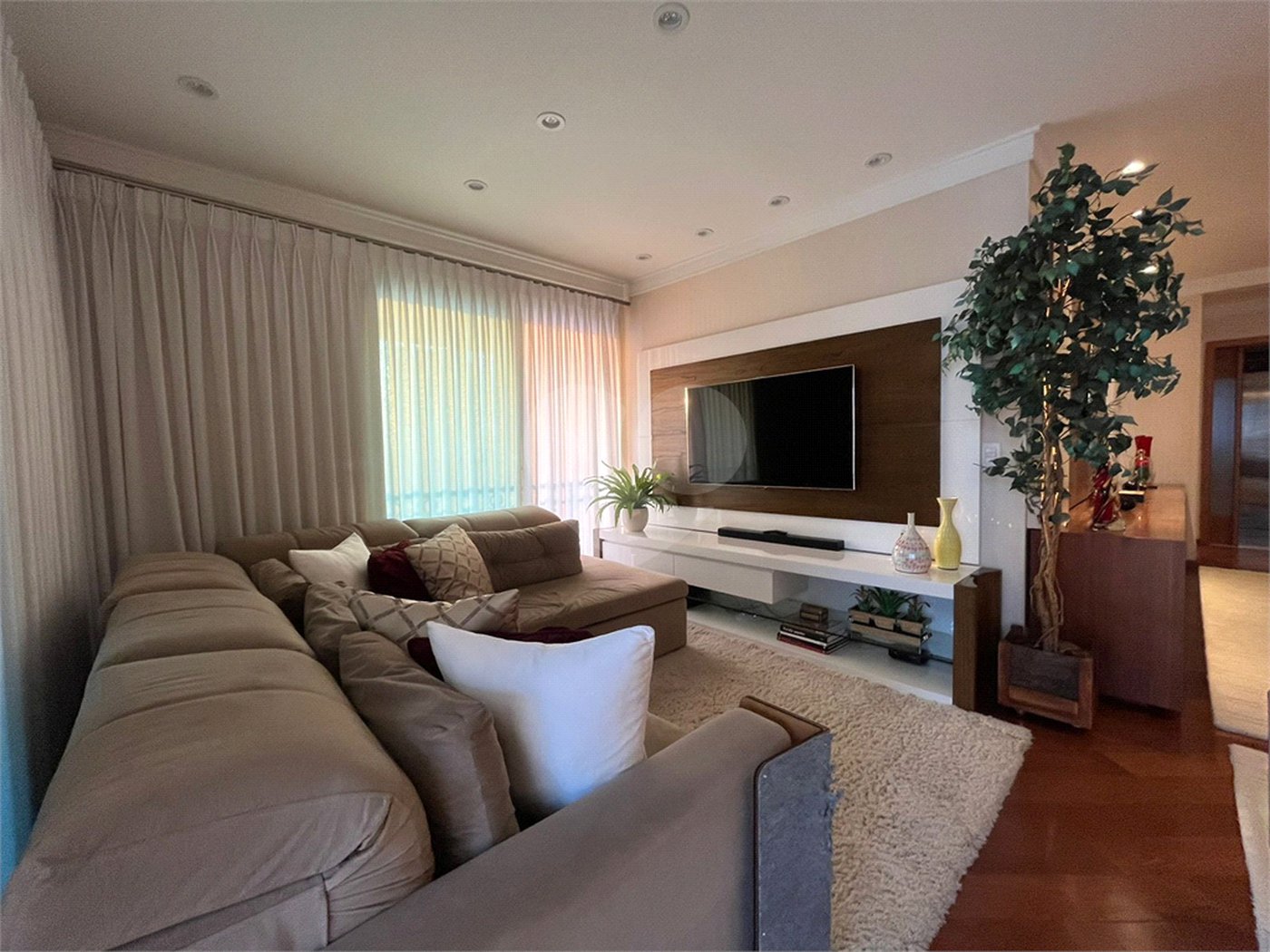 Apartamento à venda com 4 suítes em Santana, São Paulo, SP