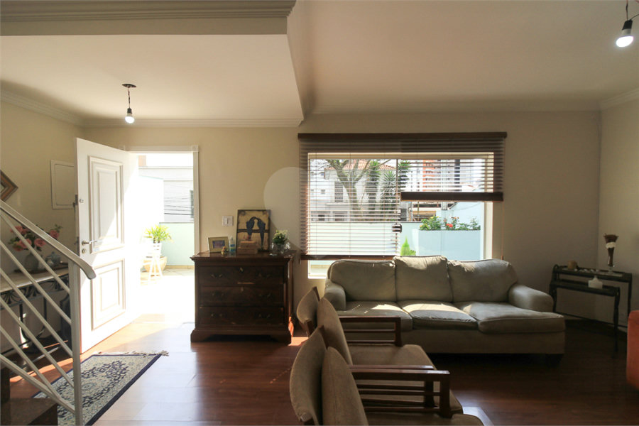 Casa à venda com 3 quartos, sendo 1 suíte,  em Santana, São Paulo, SP
