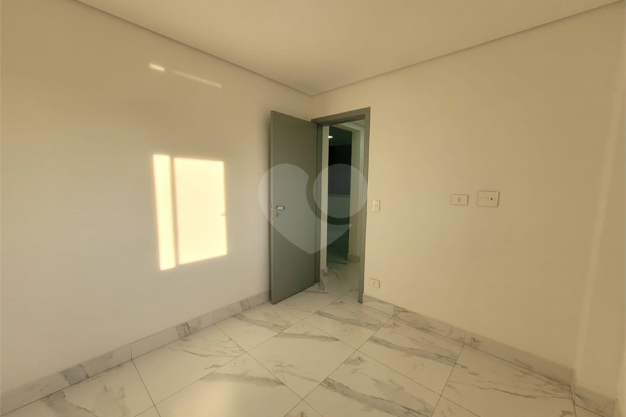 Apartamento à venda com 2 quartos em Vila Clarice, São Paulo, SP