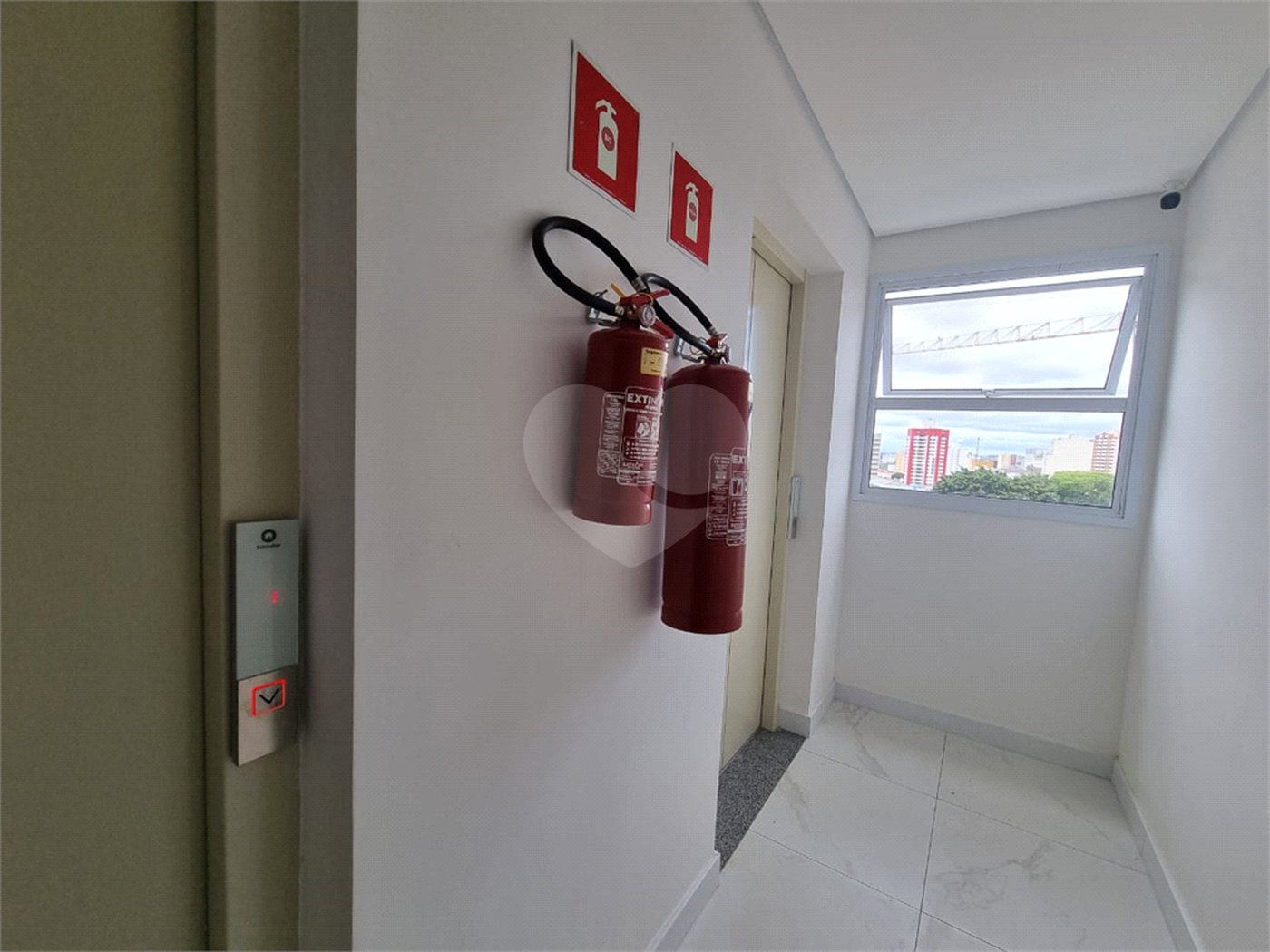 Apartamento à venda com 2 quartos, sendo 1 suíte, no Centro, Sorocaba, SP