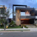 Casa à venda com 5 suítes no condomínio Florais do Parque, Cuiabá - MT