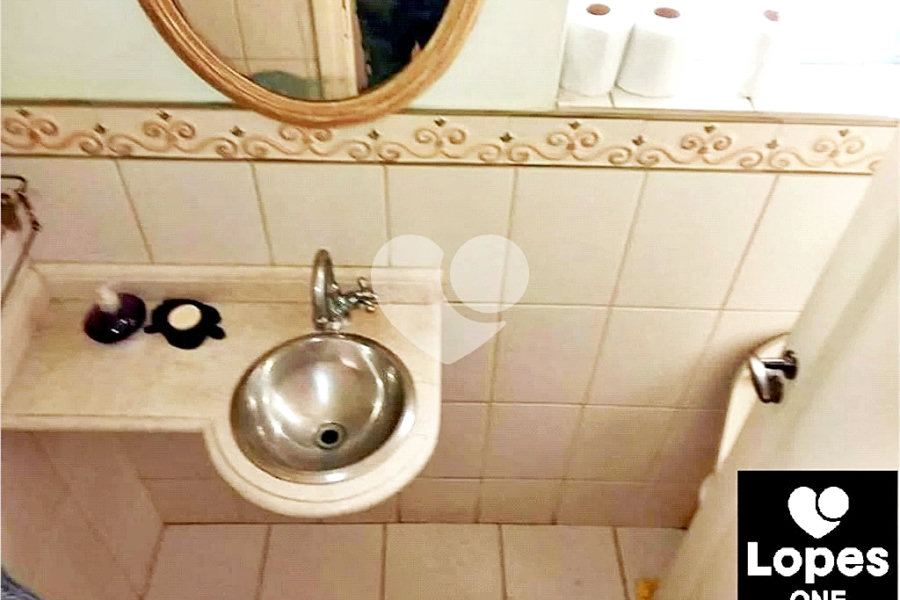 Sobrado à venda ou para alugar com 3 quartos, sendo 1 suíte, em Vila Guilherme, São Paulo, SP