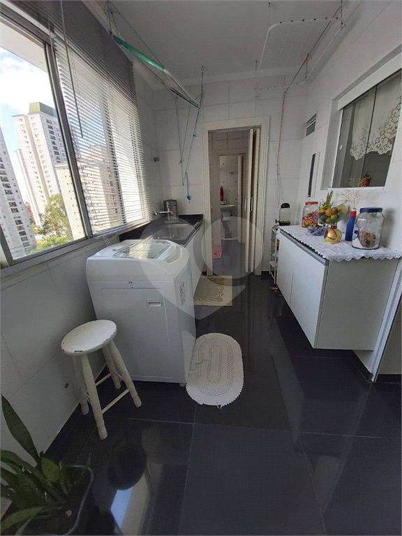 Apartamento à venda com 3 quartos, sendo 2 suítes, em Vila Andrade, São Paulo, SP