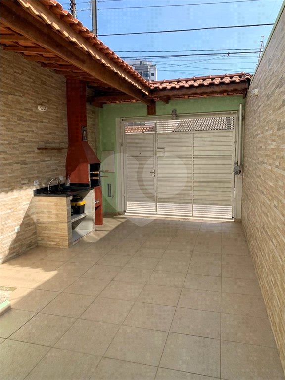 Sobrado à venda com 3 quartos, sendo 1 suíte,  em Vila Gumercindo, São Paulo, SP
