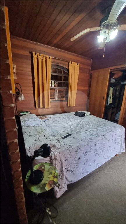 Casa à venda com 4 quartos, sendo 2 suítes, no condomínio Aruã Eco Park, Mogi das Cruzes - SP