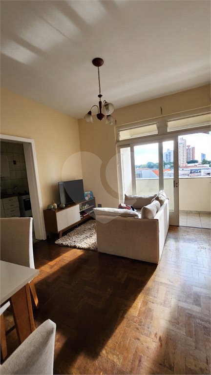 Apartamento à venda com 2 quartos, sendo 1 suíte, no Centro, Araraquara, SP