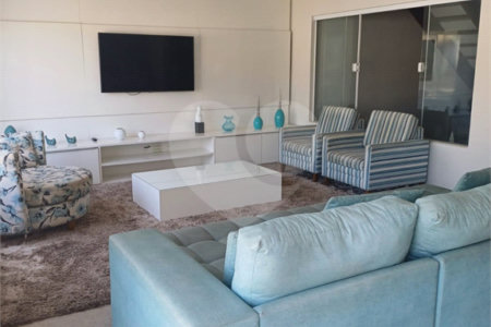 Casa à venda com 12 quartos, sendo 8 suítes, em Geribá, Armação dos Búzios, RJ