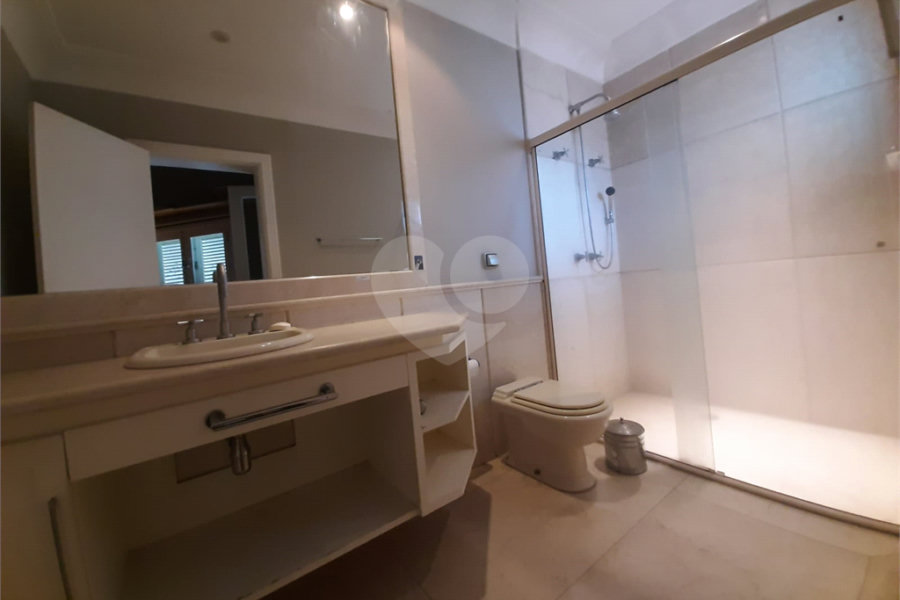 Casa à venda com 3 suítes no condomínio Chácara Francesa, São Paulo - SP