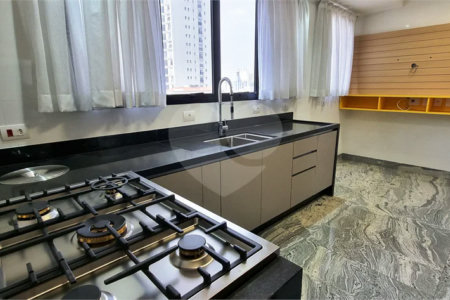 Apartamento à venda com 4 quartos, sendo 3 suítes, em Santana, São Paulo, SP