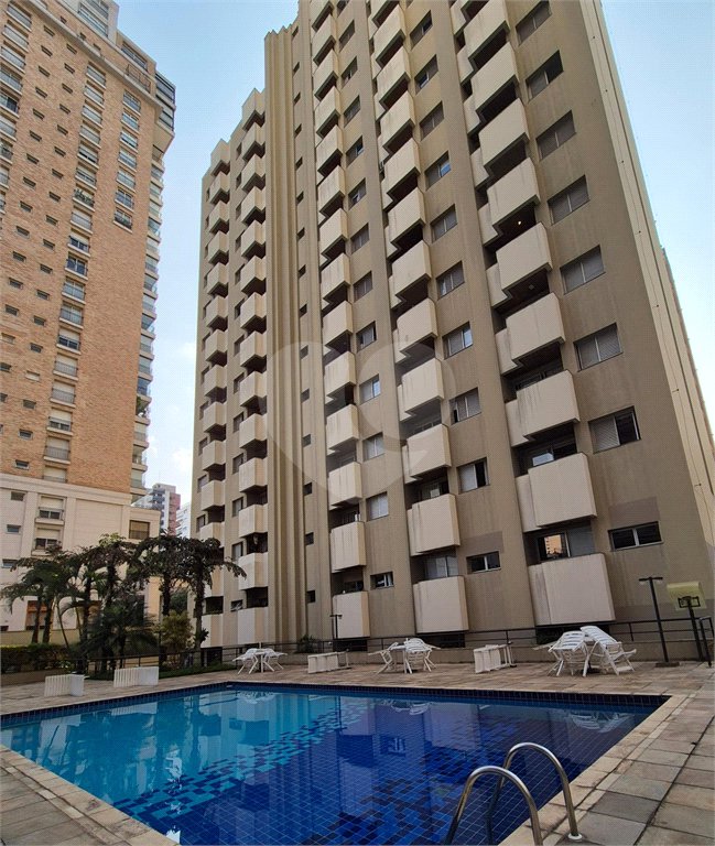 Apartamento à venda com 1 suíte em Vila Uberabinha, São Paulo, SP