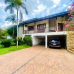 Casa à venda com 3 quartos, sendo 1 suíte, no condomínio Recanto dos Paturis, Vinhedo - SP