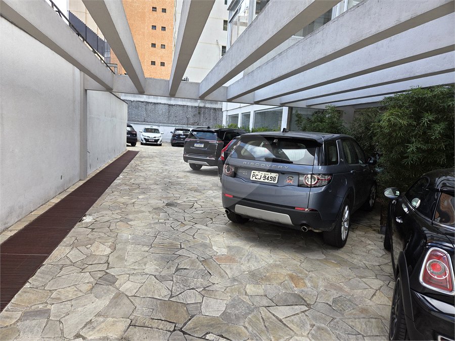 Apartamento à venda com 2 suítes em Cerqueira César, São Paulo, SP