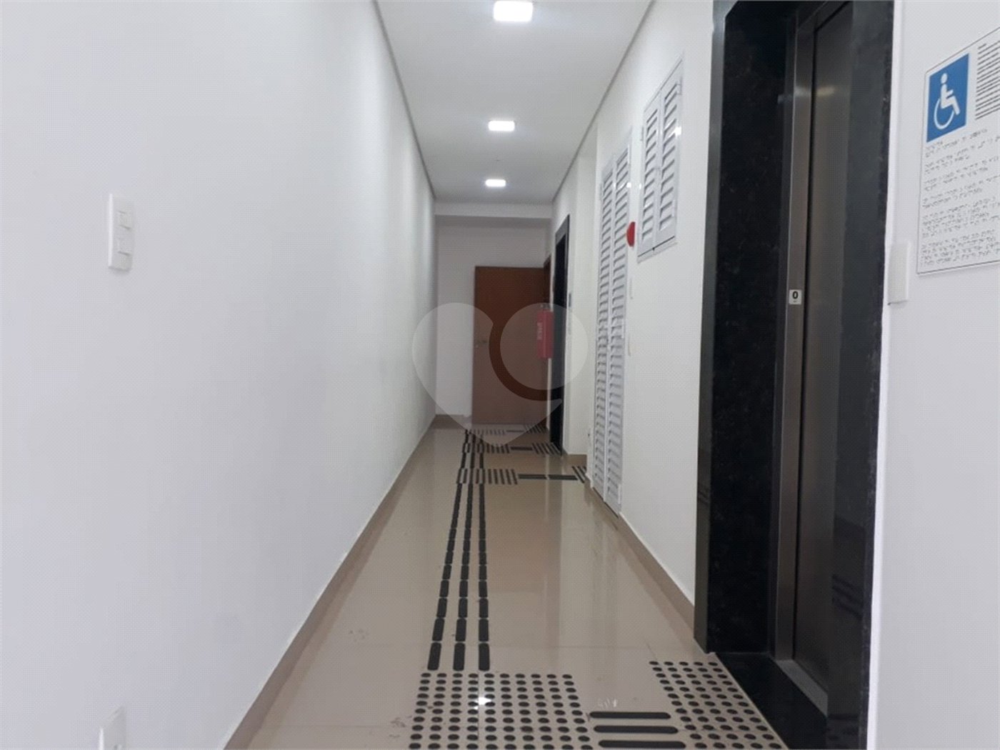Sala para alugar em Vila Gilda, Santo André, SP